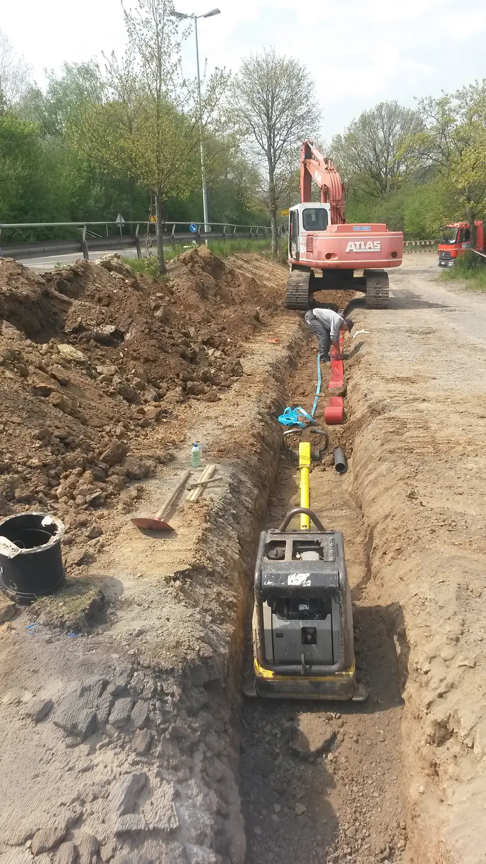 Neuverlegung Wasserhauptleitung Jung & Sohn GmbH